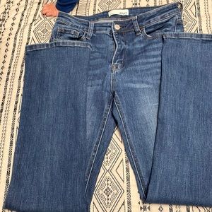 Vervet boot cut jeans. Mid-high rise. Size 29. Fit like a freakin glove! EUC.